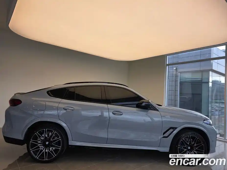 BMW X6M 2025 4.4 гидро в Москве, фото 7