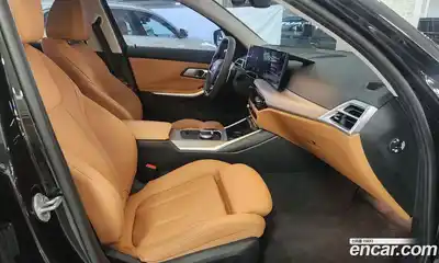 BMW 3-Series 2025 2.0 гидро в Москве № 2129853, миниатюра 12