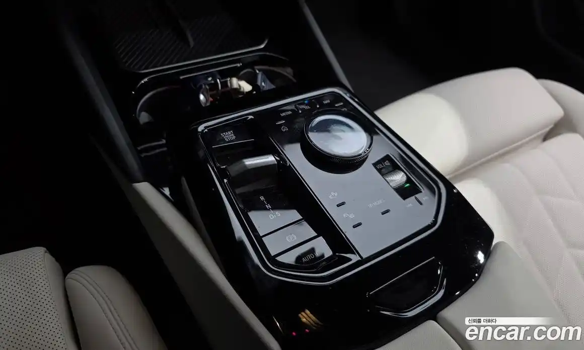 BMW 5-Series 2025 2.0 гидро в Москве № 2129874, фото 12