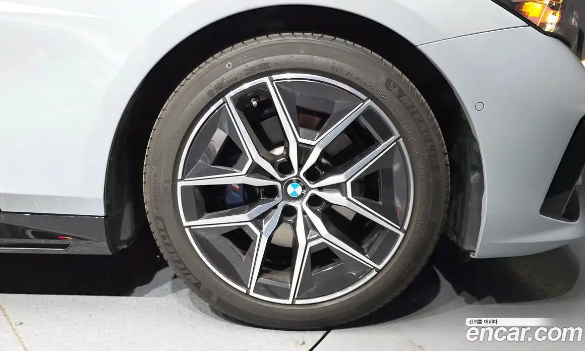 BMW 5-Series 2025 2.0 гидро в Москве № 2129874, фото 7