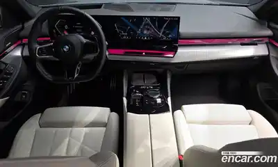 BMW 5-Series 2025 2.0 гидро в Москве № 2129874, миниатюра 10