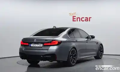 BMW M5 2023 4.4 гидро в Москве № 2130037, миниатюра 2
