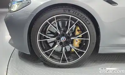 BMW M5 2023 4.4 гидро в Москве № 2130037, миниатюра 5