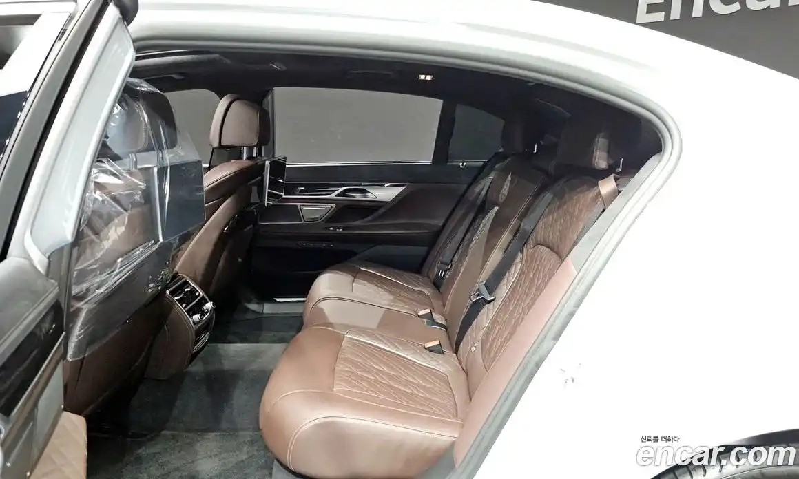 BMW 7-Series 2020 3.0 гидро в Москве, фото 32