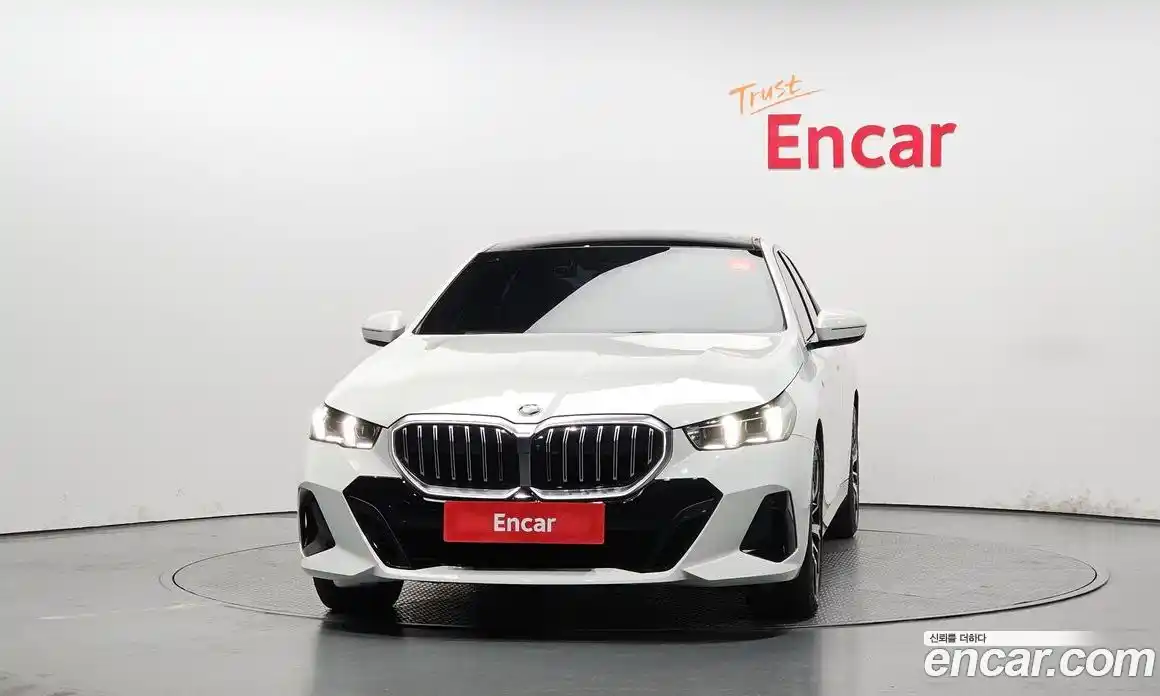 BMW 5-Series 2024 2.0 гидро в Москве, фото 3