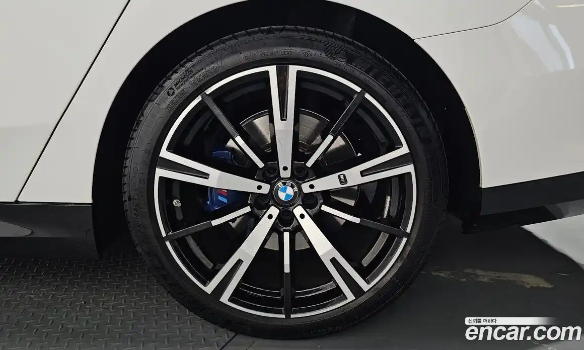 BMW 5-Series 2024 2.0 гидро в Москве, фото 7