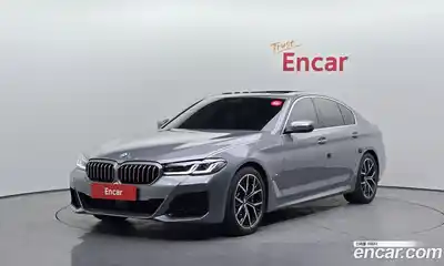 BMW 5-Series, 2022