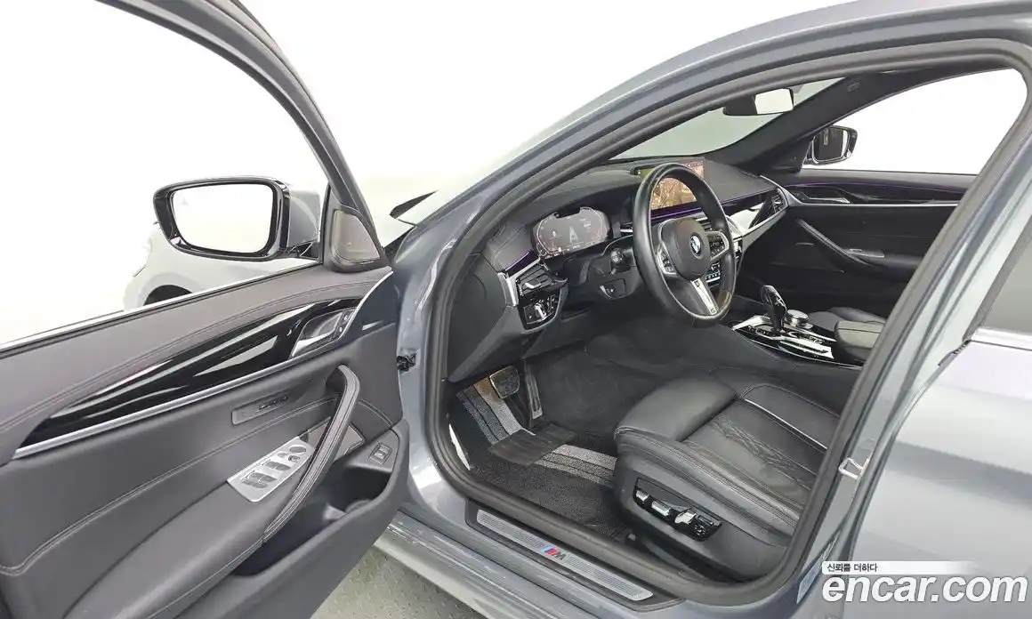 BMW 5-Series 2022 2.0 гидро в Москве, фото 13