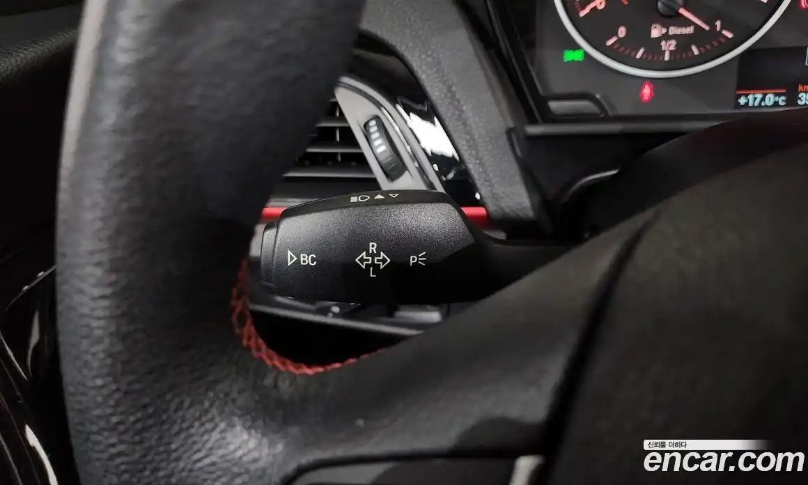 BMW 1-Series 2017 2.0 гидро в Москве, фото 27