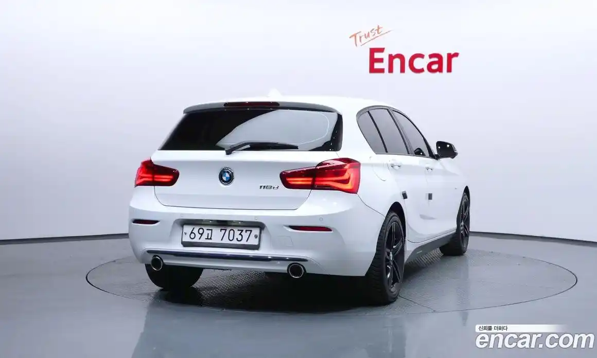 BMW 1-Series 2017 2.0 гидро в Москве, фото 3