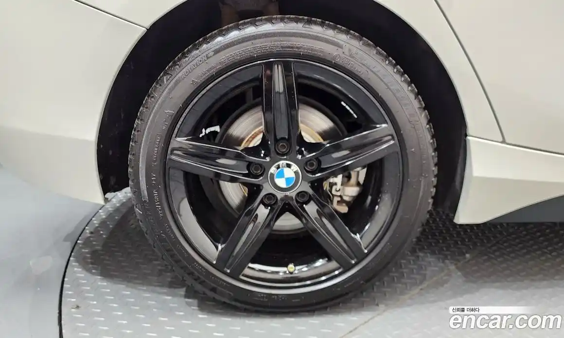 BMW 1-Series 2017 2.0 гидро в Москве, фото 4