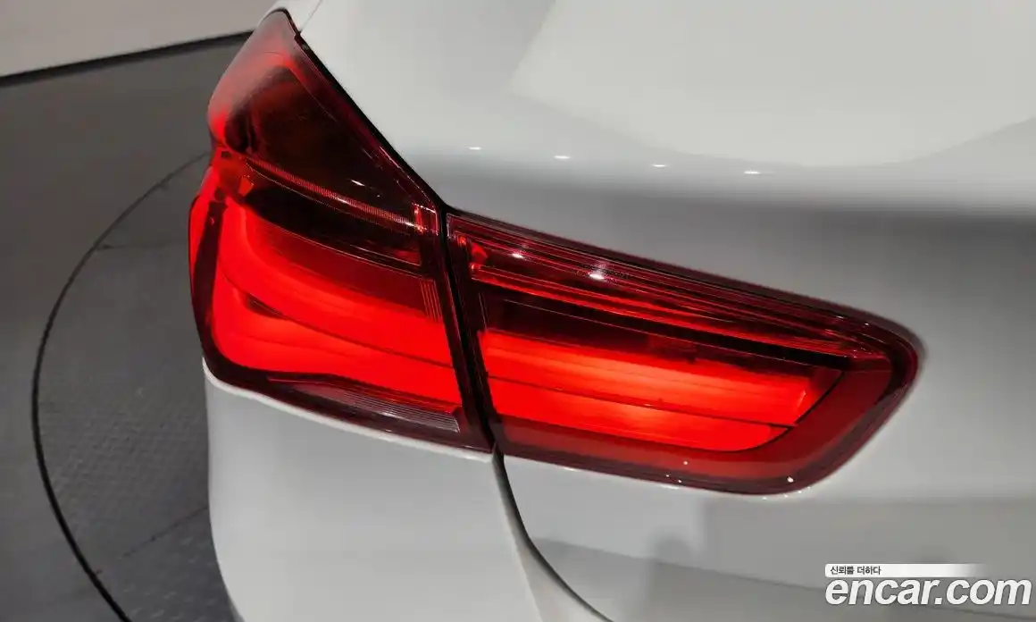 BMW 1-Series 2017 2.0 гидро в Москве, фото 8