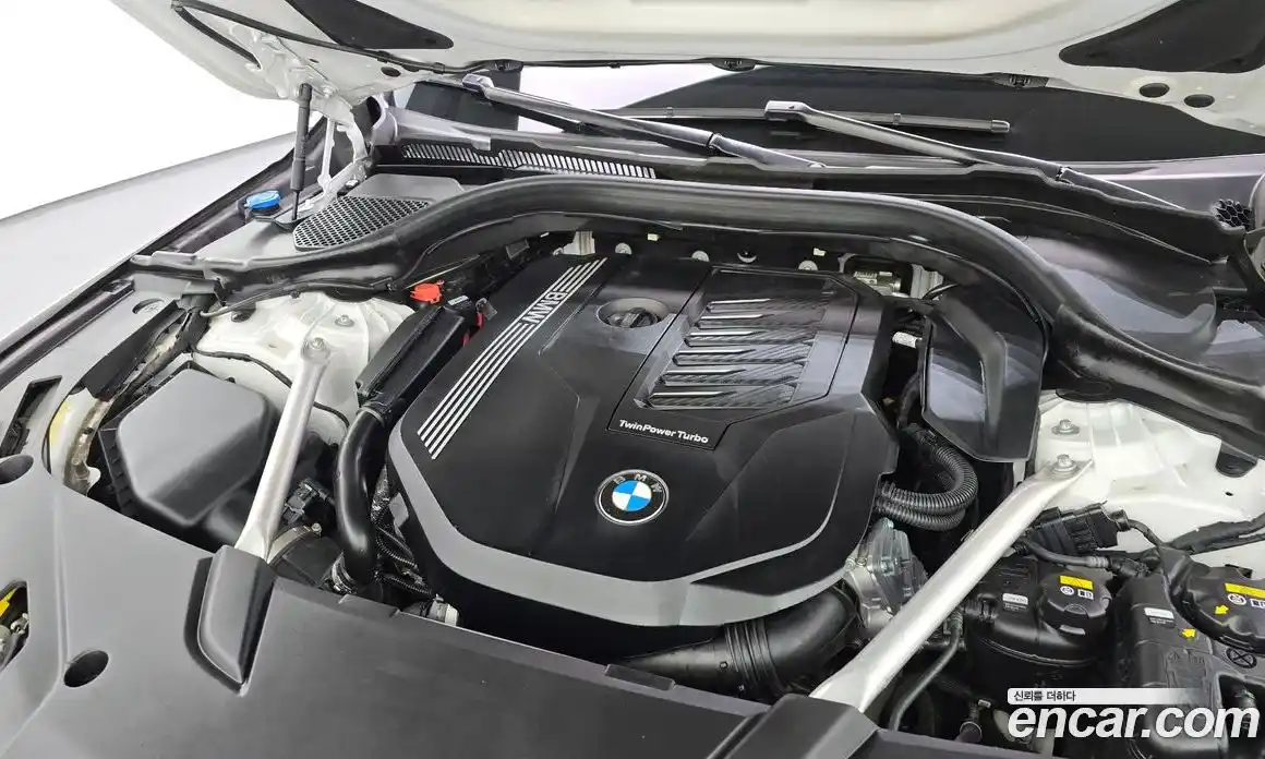 BMW 6-Series 2020 3.0 гидро в Москве, фото 6