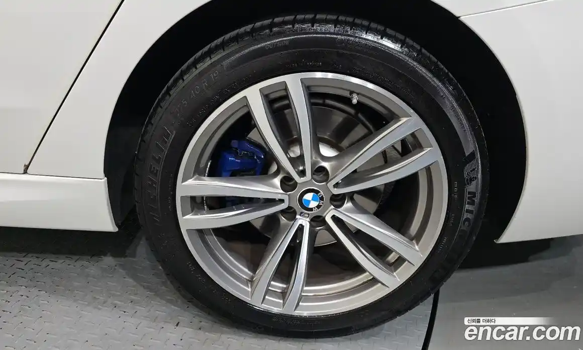 BMW 6-Series 2020 3.0 гидро в Москве, фото 7