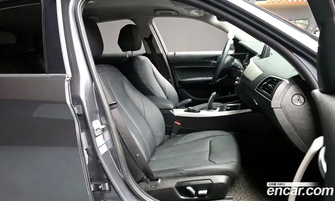 BMW 1-Series 2018 2.0 гидро в Москве, фото 17
