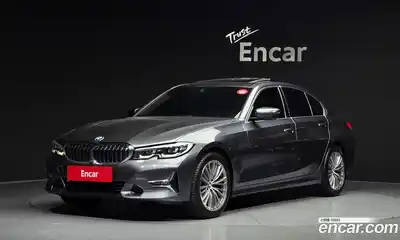 BMW 3-Series, 2022