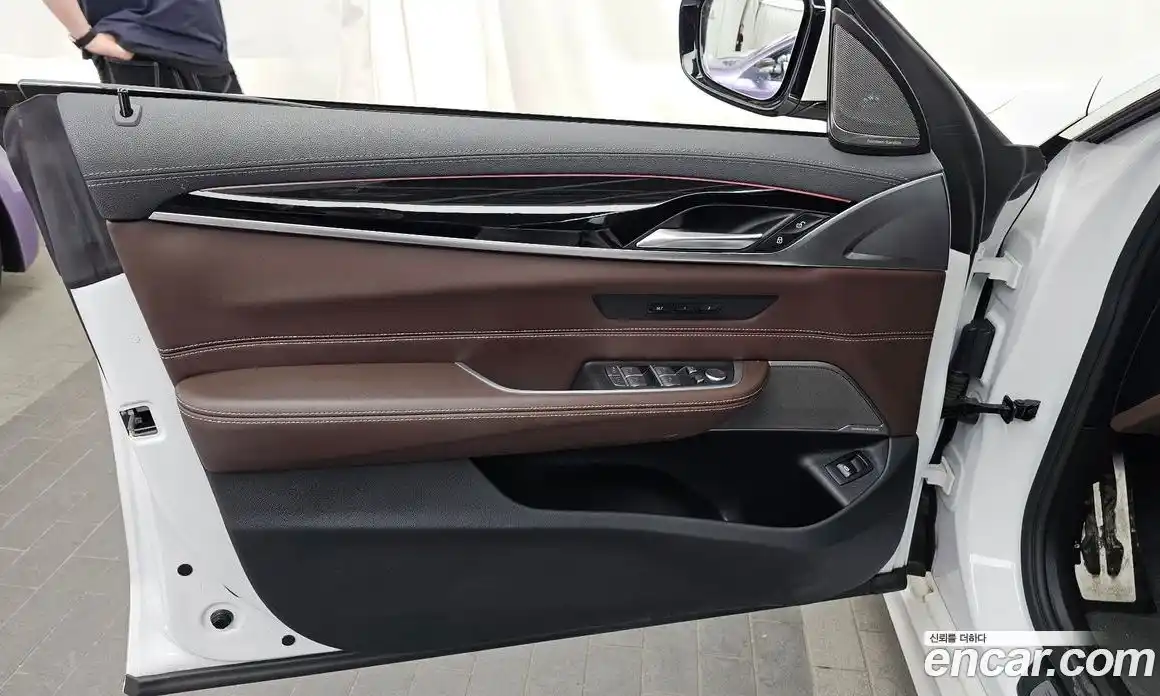 BMW 6-Series 2023 3.0 гидро в Москве, фото 14