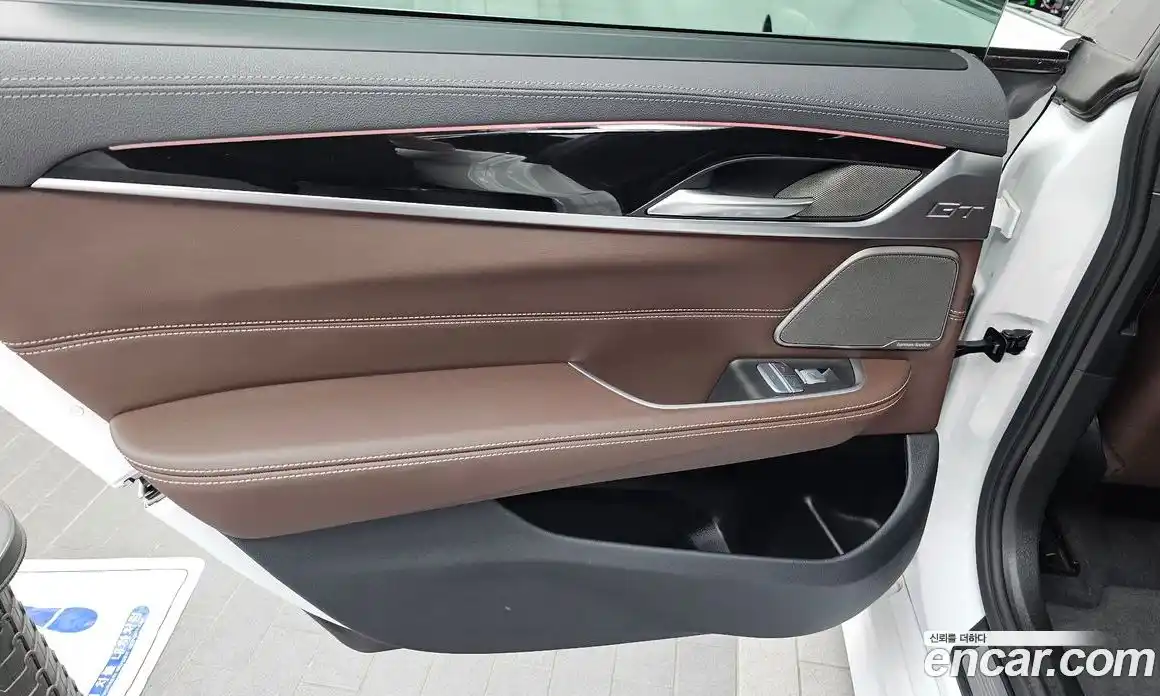 BMW 6-Series 2023 3.0 гидро в Москве, фото 15