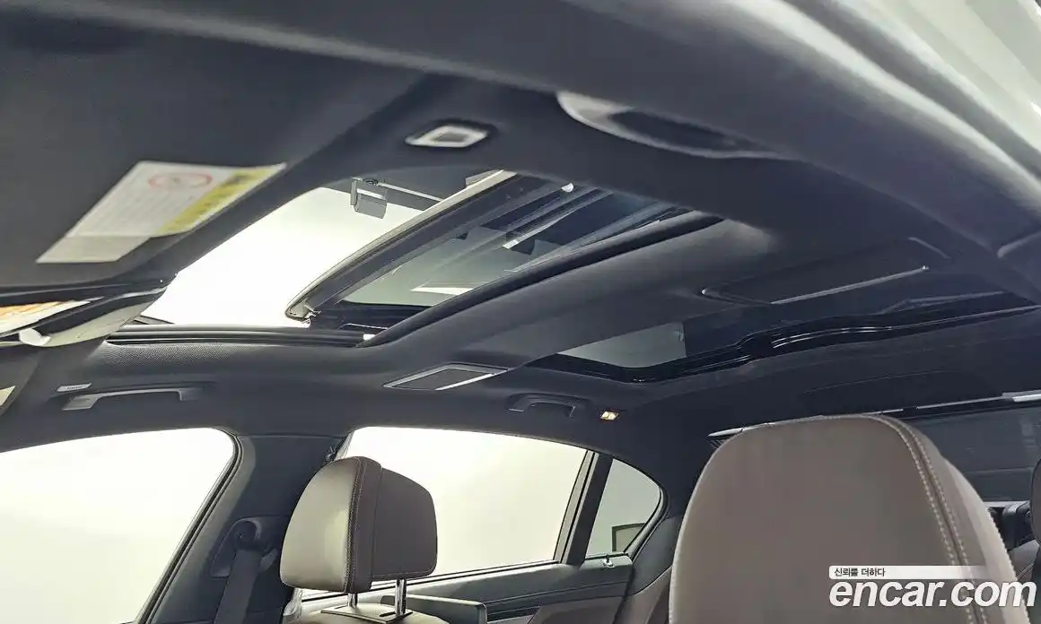 BMW 7-Series 2018 3.0 гидро в Москве, фото 22