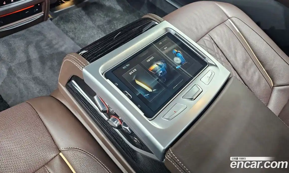 BMW 7-Series 2018 3.0 гидро в Москве, фото 32