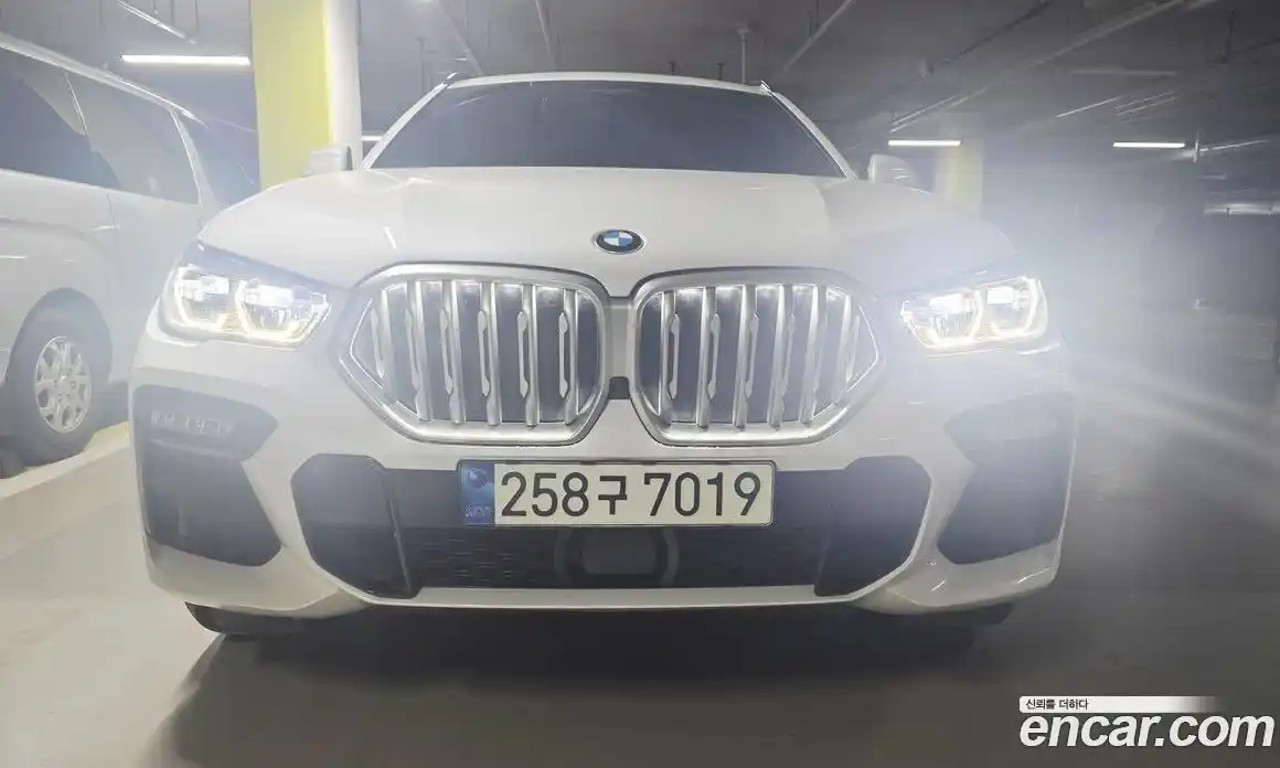BMW X6 2021 3.0 гидро в Москве № 2130740, фото 3
