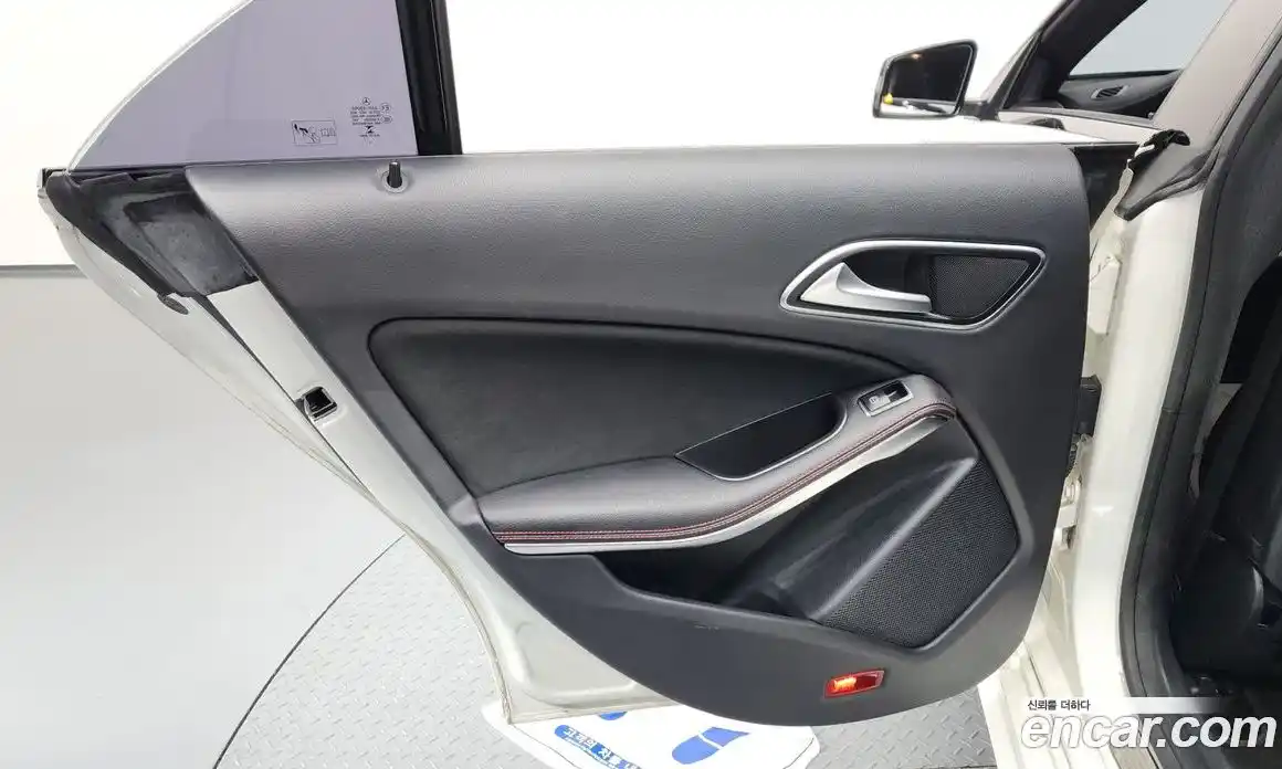 Mercedes-Benz CLA-Class 2017 2.0 гидро в Москве № 2130823, фото 15