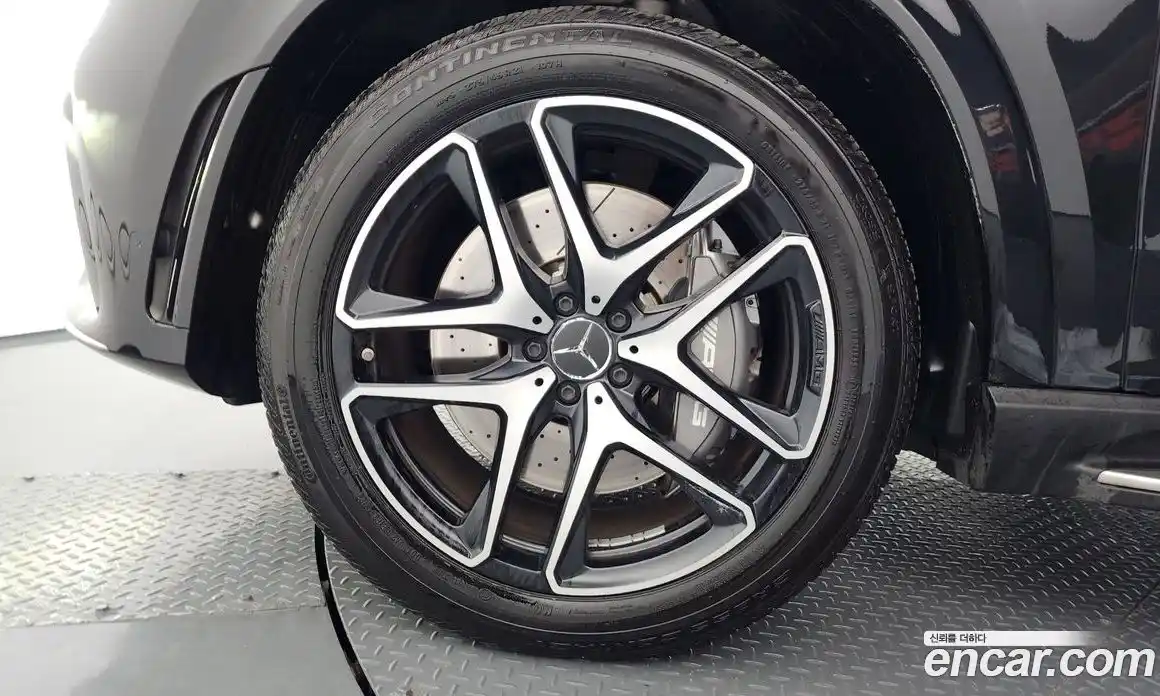 Mercedes-Benz GLE-Class 2023 3.0 гидро в Москве № 2130875, фото 5