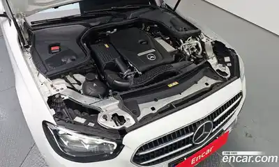 Mercedes-Benz E-Class 2021 2.0 гидро в Москве № 2130947, миниатюра 6
