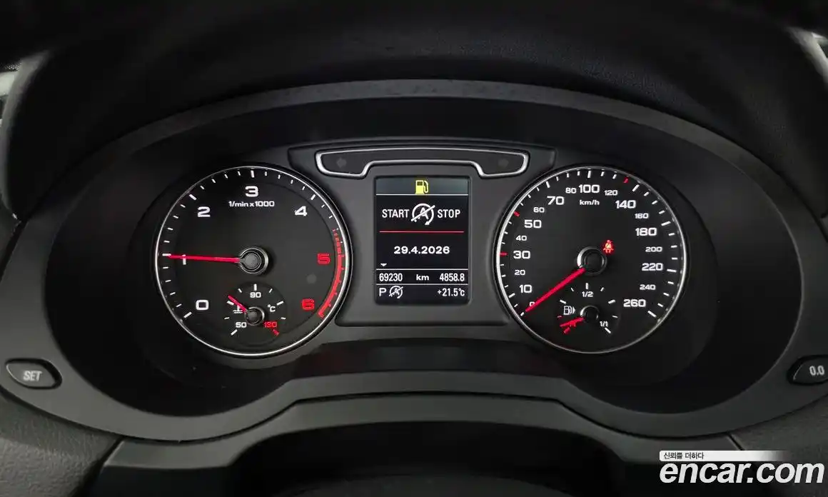 Audi Q3 2015 2.0 гидро в Москве № 2131157, фото 8