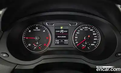 Audi Q3 2015 2.0 гидро в Москве № 2131157, миниатюра 8
