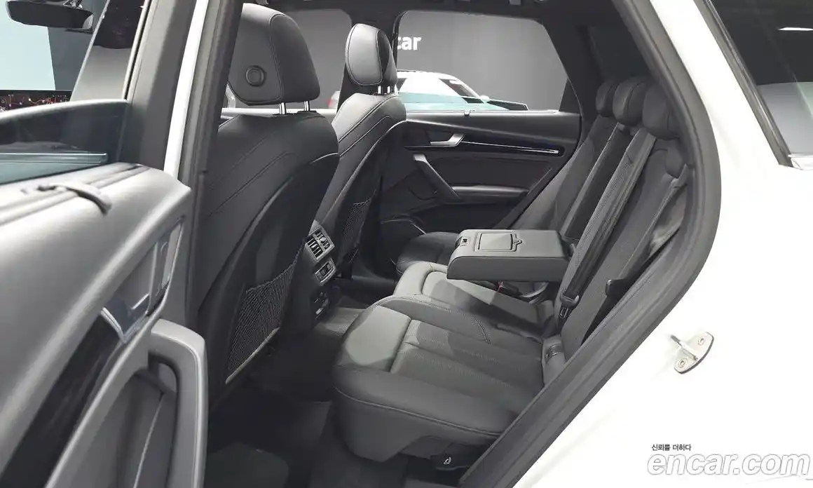 Audi Q5 2022 2.0 гидро в Москве, фото 18