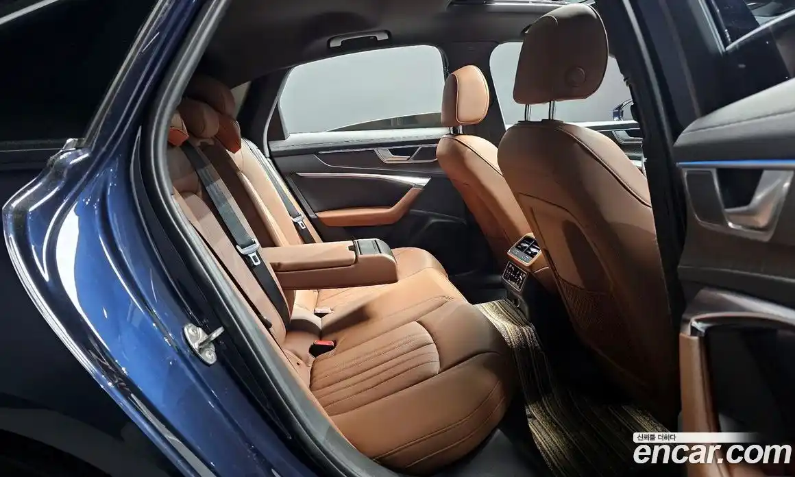 Audi A6 2020 2.0 гидро в Москве, фото 17
