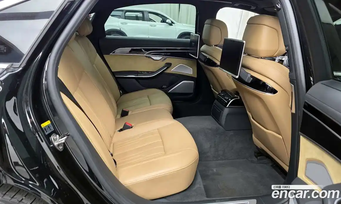 Audi A8 2020 3.0 гидро в Москве, фото 18