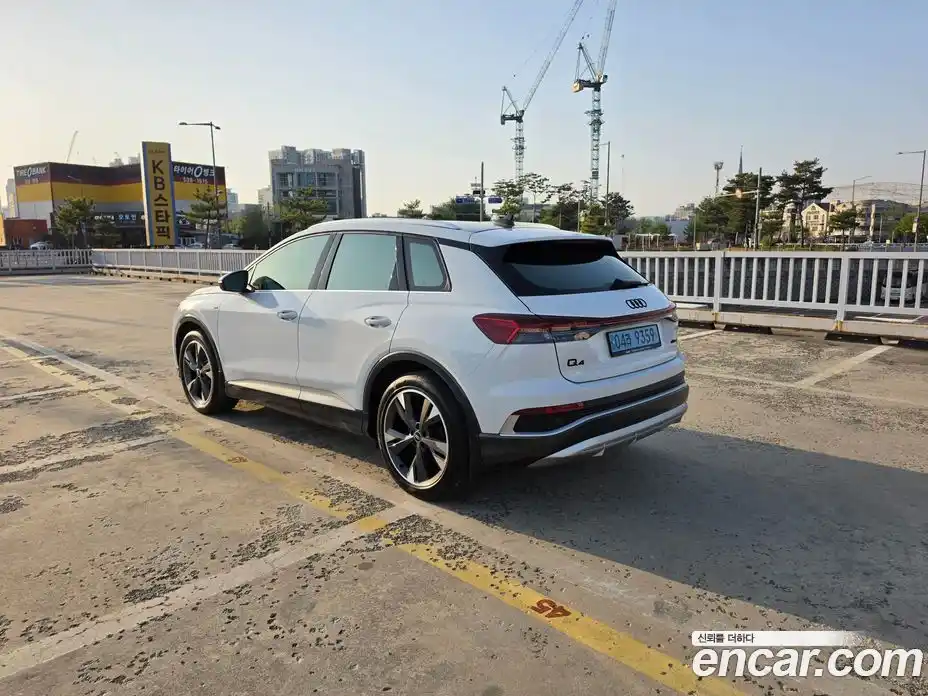 Audi Q4 e-tron 2023 гидро в Москве № 2131415, фото 7