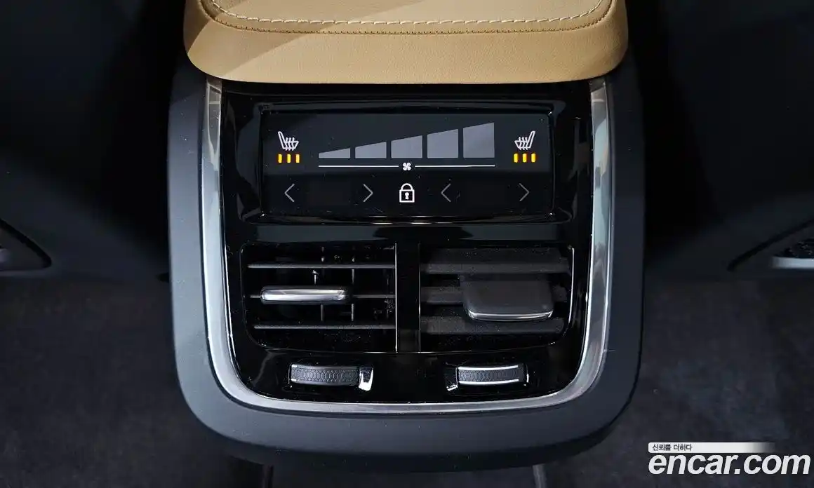 Volvo XC90 2024 2.0 гидро в Москве, фото 34