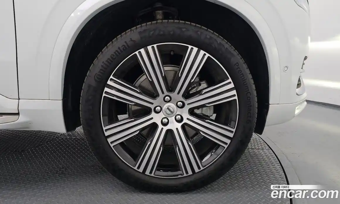 Volvo XC90 2024 2.0 гидро в Москве, фото 7
