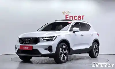 Volvo XC40 B4 Ultimate Bright