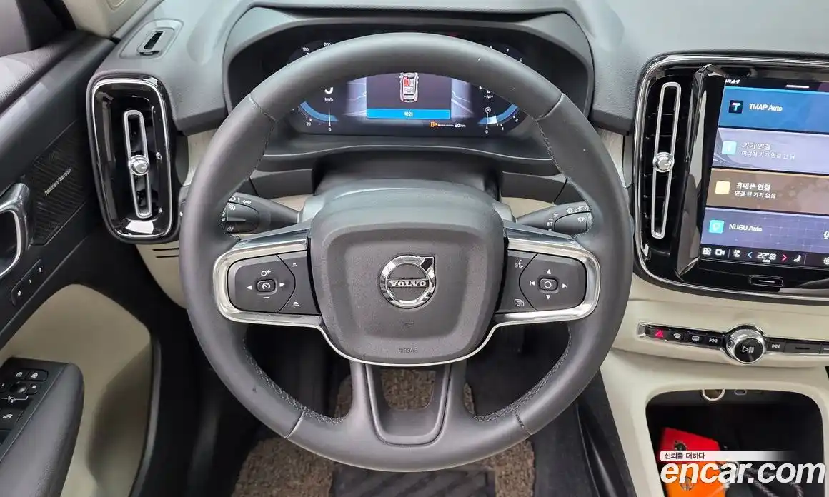 Volvo XC40 2023 2.0 гидро в Москве, фото 19