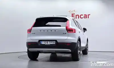 Volvo XC40 2023 2.0 гидро в Москве, миниатюра 4