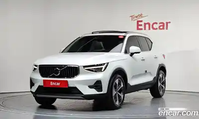Volvo XC40 B4 Ultimate Bright