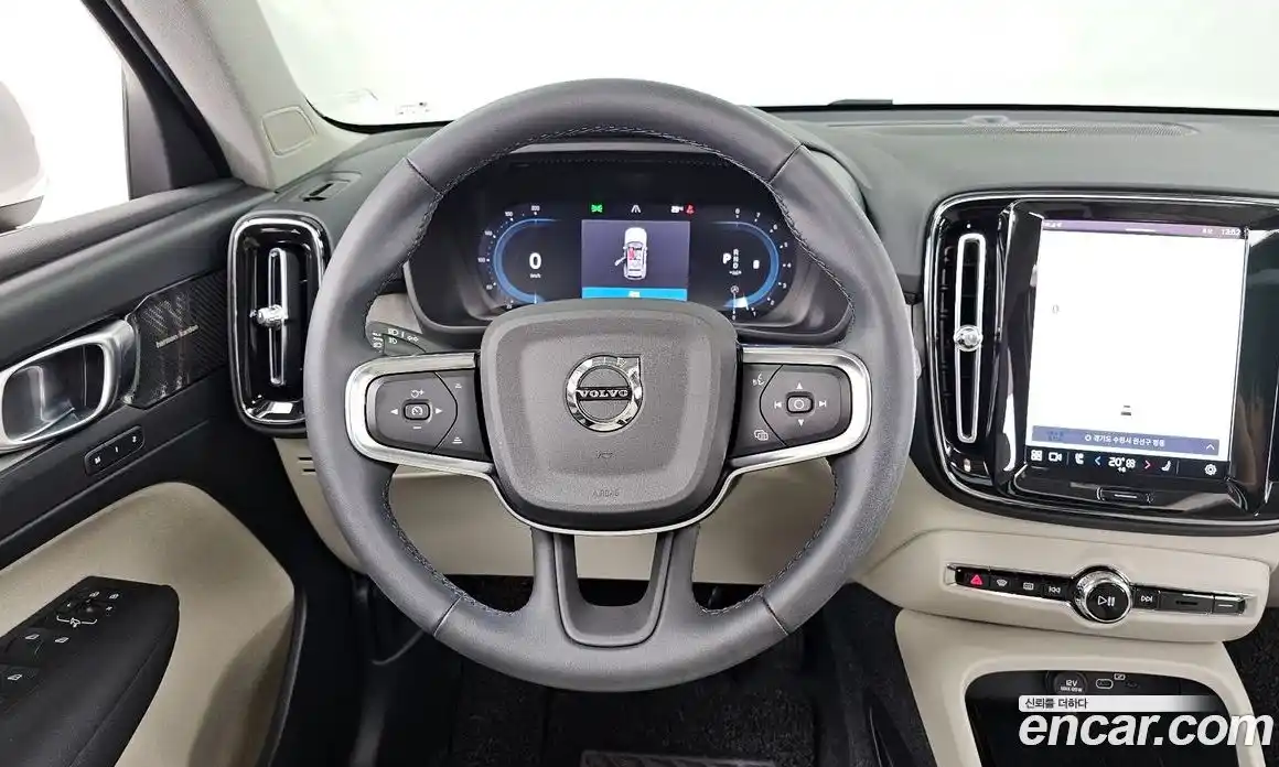 Volvo XC40 2022 2.0 гидро в Москве, фото 19