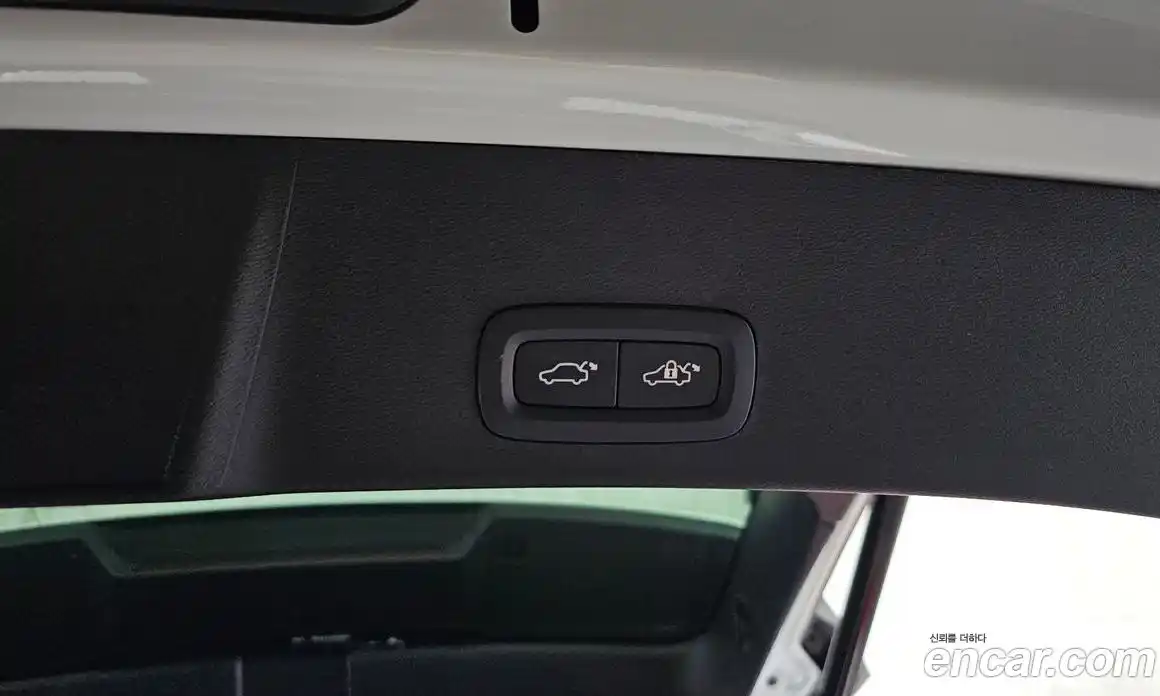 Volvo XC40 2022 2.0 гидро в Москве, фото 29