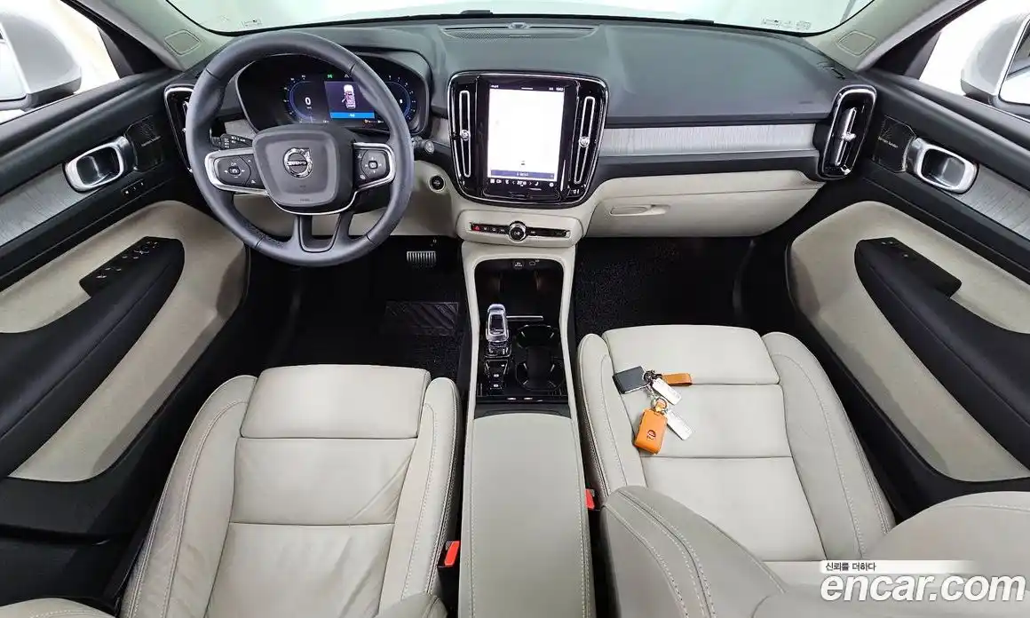 Volvo XC40 2022 2.0 гидро в Москве, фото 10