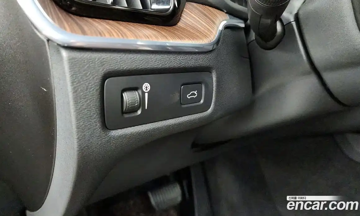 Volvo XC60 2021 2.0 гидро в Москве № 2131556, фото 21