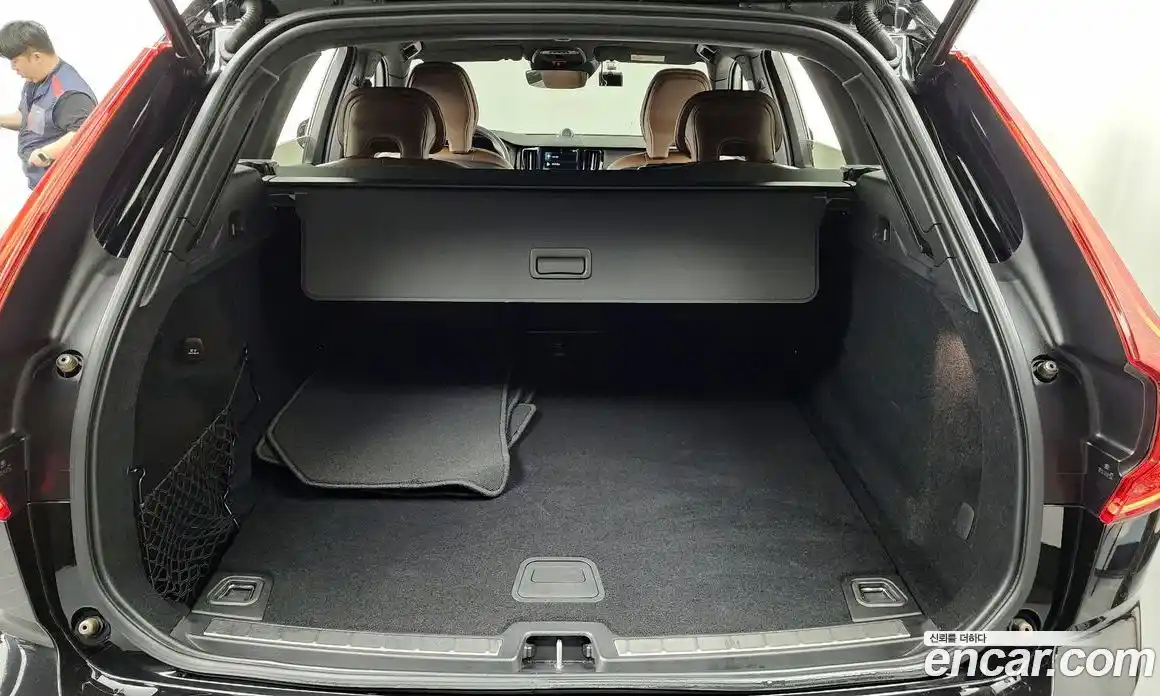 Volvo XC60 2021 2.0 гидро в Москве № 2131556, фото 25
