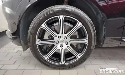 Volvo XC60 2021 2.0 гидро в Москве № 2131556, миниатюра 4