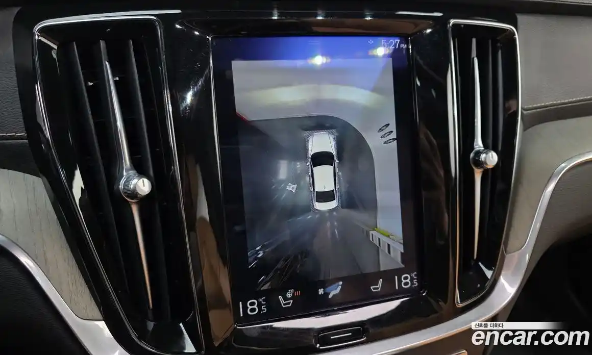 Volvo S60 2019 2.0 гидро в Москве, фото 15