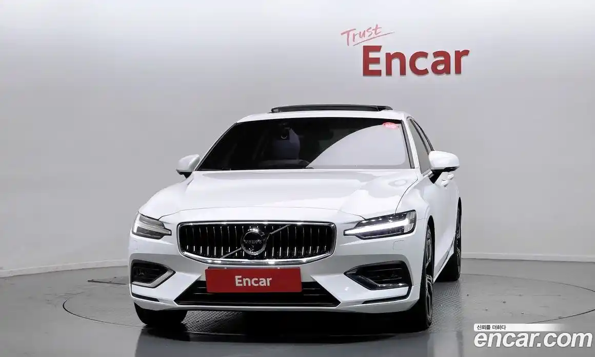 Volvo S60 2019 2.0 гидро в Москве, фото 3