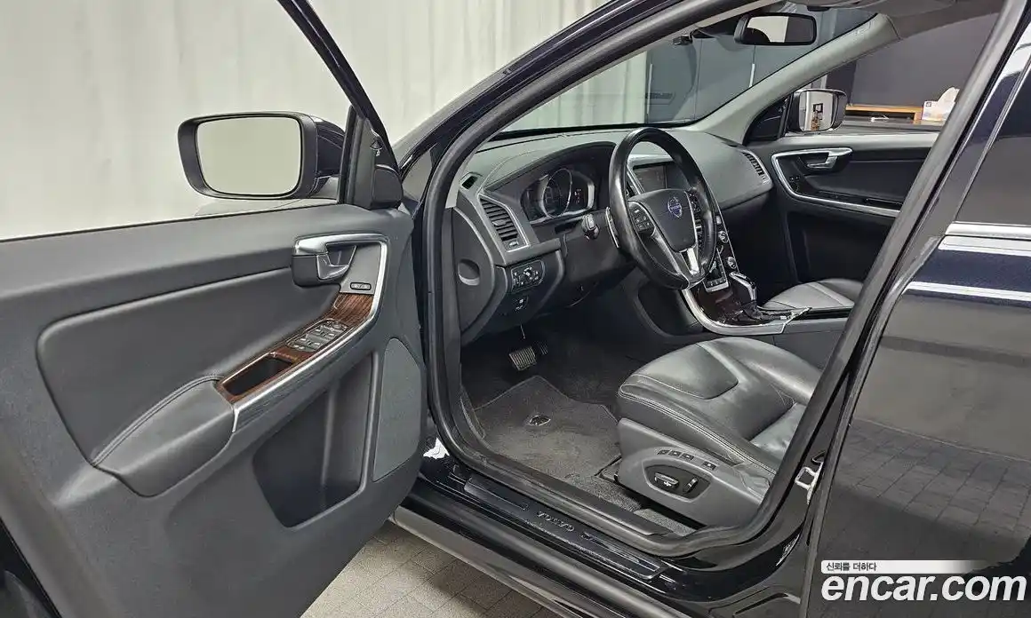Volvo XC60 2014 2.0 гидро в Москве, фото 10