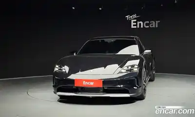Porsche Taycan 2025 0.1 гидро в Москве, миниатюра 3
